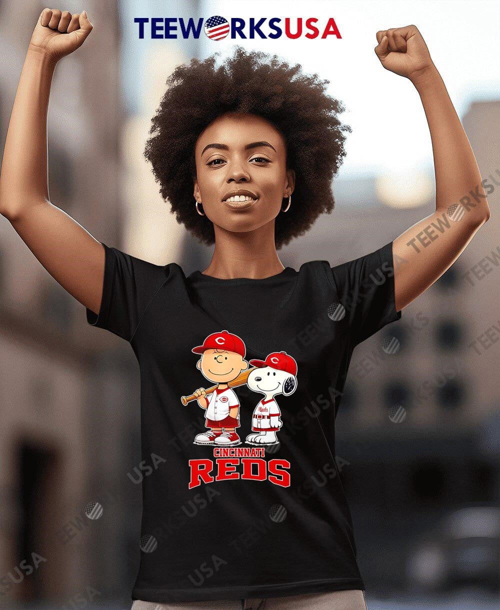 Cincinnati Reds Charlie Brown And Snoopy Baseball - Adult & Kids T-Shirts, Sweatshirts & Hoodies apparel design preview 7