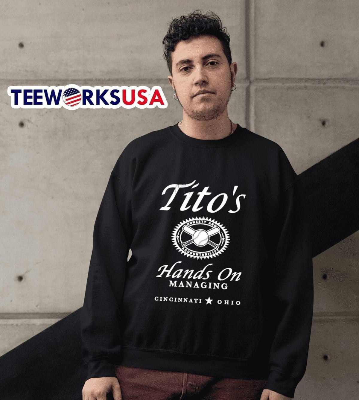 Tito's hand son managing Cincinnati Ohio baseball - Adult & Kids T-Shirts, Sweatshirts & Hoodies apparel design preview 6
