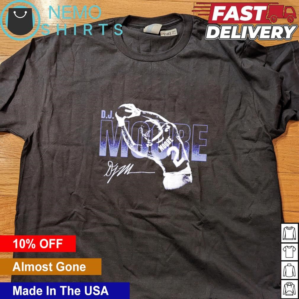 DJ Moore Chicago Bears overlay signature - Adult & Kids T-Shirts, Sweatshirts & Hoodies apparel design preview 4