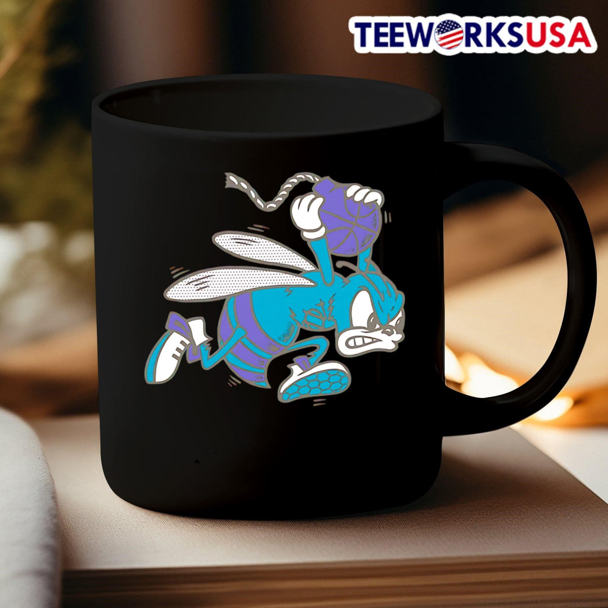 Hornet holding bomb retro - Adult & Kids T-Shirts, Sweatshirts & Hoodies apparel design preview 3