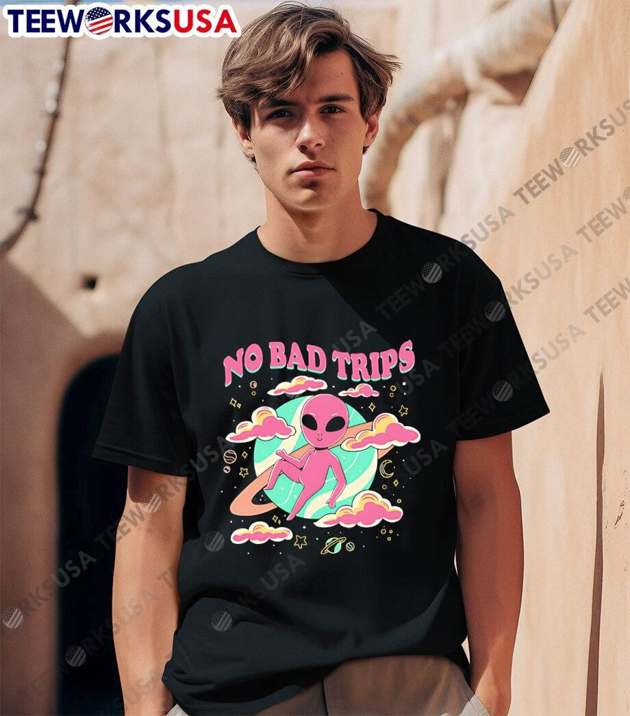 No bad trips Alien - Adult & Kids T-Shirts, Sweatshirts & Hoodies apparel design preview 1