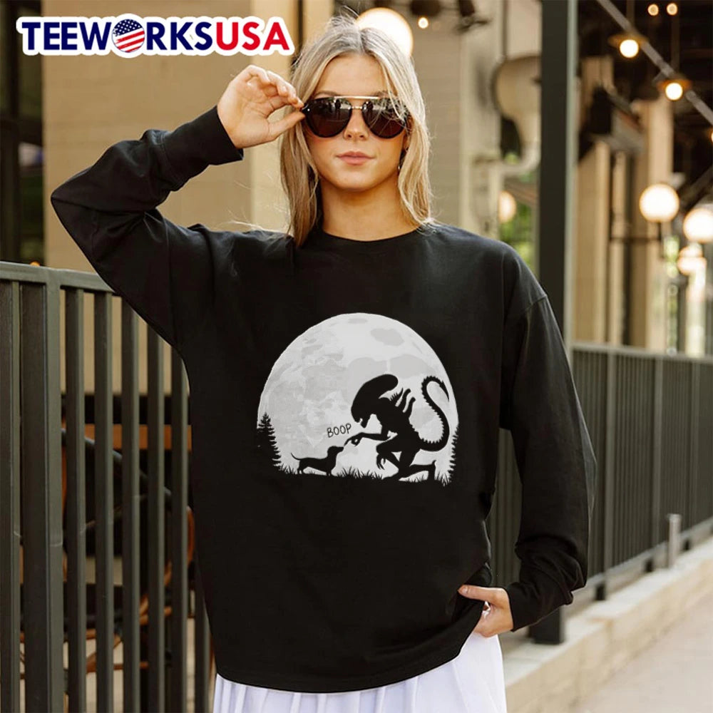 Alien Xenomorph Booping Doxie - Adult & Kids T-Shirts, Sweatshirts & Hoodies apparel design preview 4
