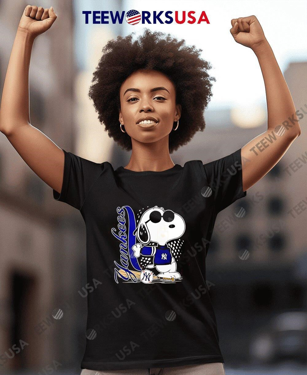 New York Yankees Snoopy pose - Adult & Kids T-Shirts, Sweatshirts & Hoodies apparel design preview 7