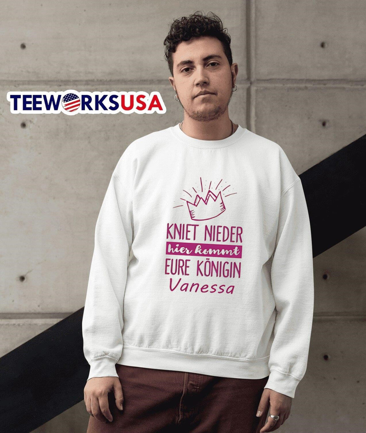 Premium Tasse Kniet Nieder Hier Kommt Eure Konigin - Adult & Kids T-Shirts, Sweatshirts & Hoodies apparel design preview 3