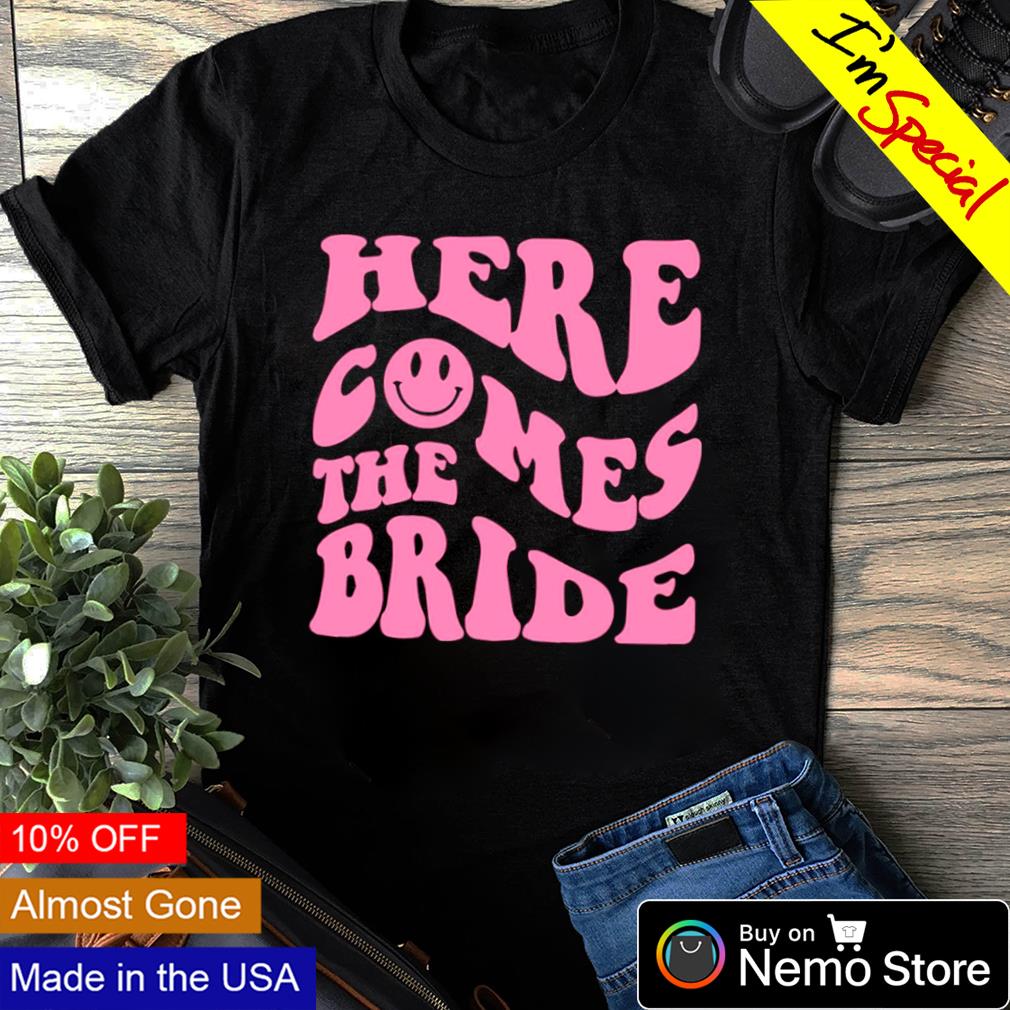Here comes the bride retro smiley face - Adult & Kids T-Shirts, Sweatshirts & Hoodies apparel design preview 1