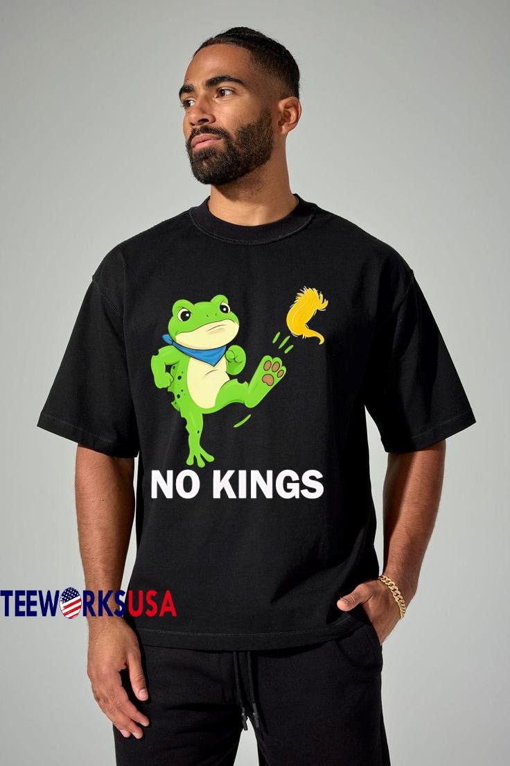 Funny No Kings Portland Frog Protest Resist - Adult & Kids T-Shirts, Sweatshirts & Hoodies apparel design preview 1
