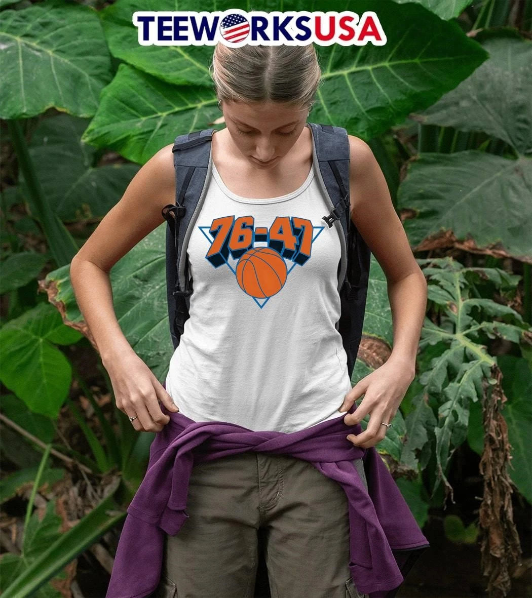 New York Knicks Scoreboard 76-47 Basketball - Adult & Kids T-Shirts, Sweatshirts & Hoodies apparel design preview 4