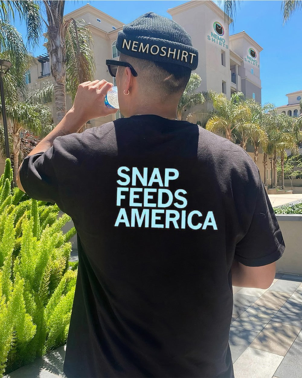 Snap feeds America - Adult & Kids T-Shirts, Sweatshirts & Hoodies apparel design preview 4