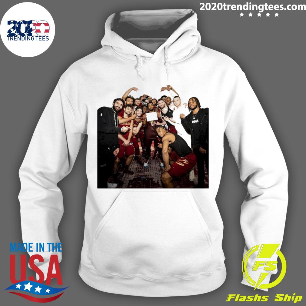 Official donovan Mitchell 71 Point Game - Adult & Kids T-Shirts, Sweatshirts & Hoodies apparel design preview 2