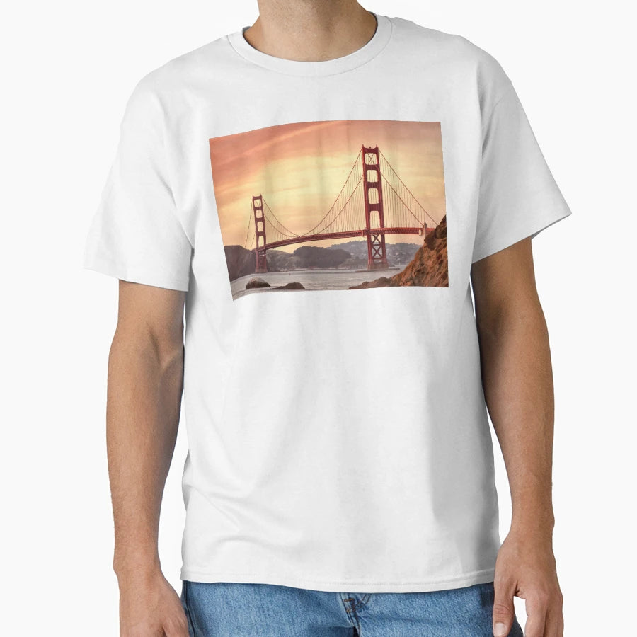 Golden Gate T-Shirt - Trendy Graphic Unisex - T-Shirt, Sweatshirt, Hoodie