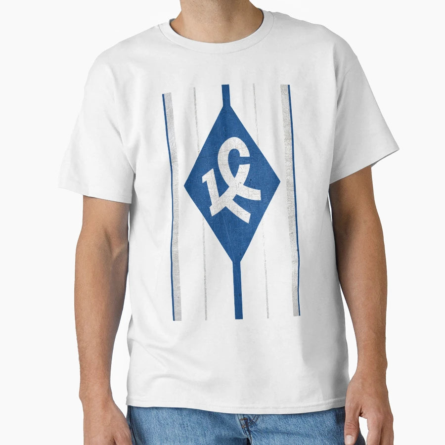 Krylia Sovetov Sport Fans Ultras T-Shirt - Trendy Graphic Men Women - T-Shirt, Sweatshirt, Hoodie