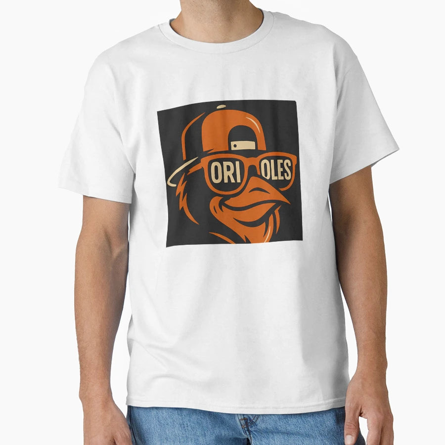 Baltimore Baseball T-Shirt - Minimalist Print Unisex - T-Shirt, Sweatshirt, Hoodie