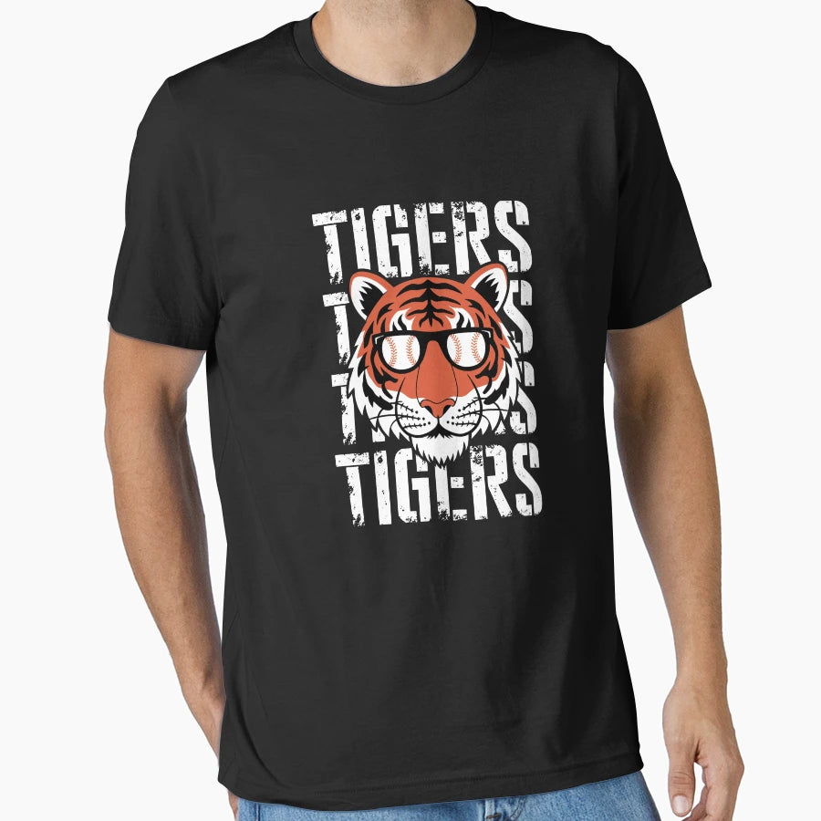 Lovers Tigers Evergreen Gifts T-Shirt - Aesthetic Graphic Men Women - T-Shirt, Sweatshirt, Hoodie