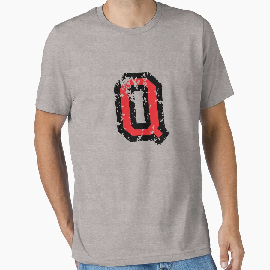 Letter Q Distressed Two Color Black Red T-Shirt - Trendy Graphic Unisex - T-Shirt, Sweatshirt, Hoodie