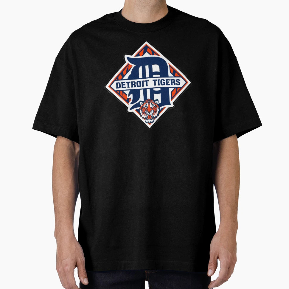 Detroit Tigerrs T-Shirt - Minimalist Print Unisex - T-Shirt, Sweatshirt, Hoodie