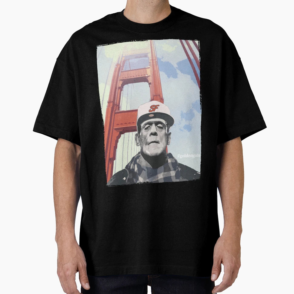 Goldengate Frankies Selfie T-Shirt - Aesthetic Graphic Unisex - T-Shirt, Sweatshirt, Hoodie