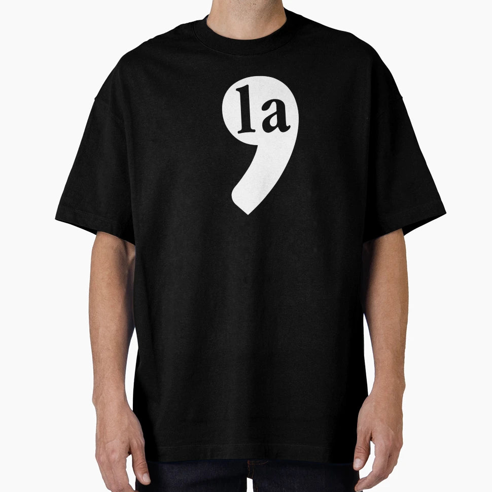 Comma La Kamala Harris T-Shirt - Aesthetic Graphic for Adults - T-Shirt, Sweatshirt, Hoodie
