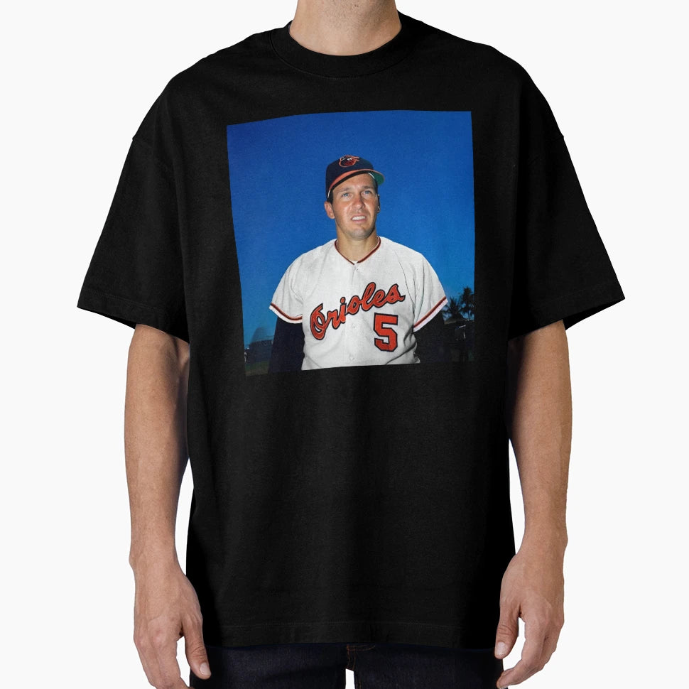 Brooks Robinson High Definition Photo T-Shirt - Novelty Apparel for Adults - T-Shirt, Sweatshirt, Hoodie
