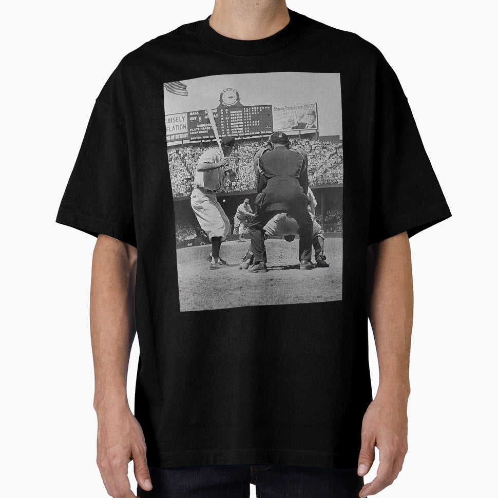Greenberg Bat Tiger Stadium 1945 T-Shirt - Casual Everyday Wear for Adults - T-Shirt, Sweatshirt, Hoodie