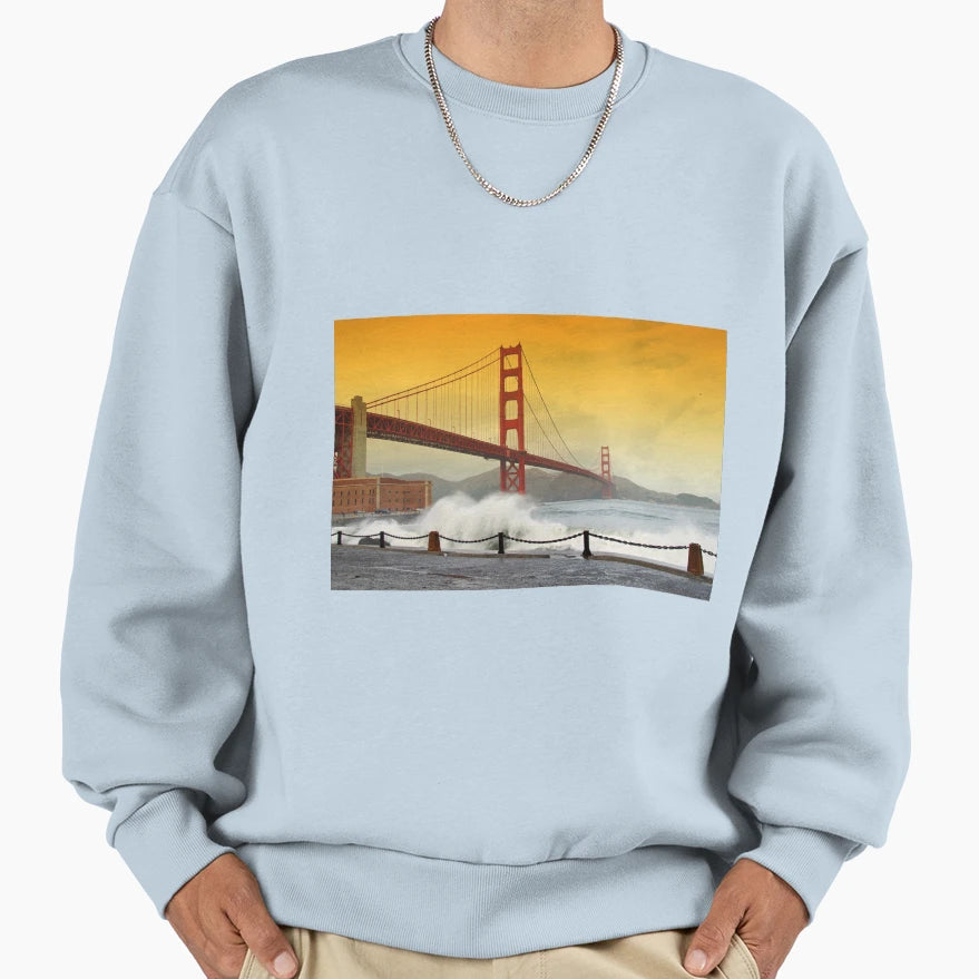San Francisco Golden Gate Bridge Sweatshirt - Novelty Apparel for Adults - T-Shirt, Sweatshirt, Hoodie
