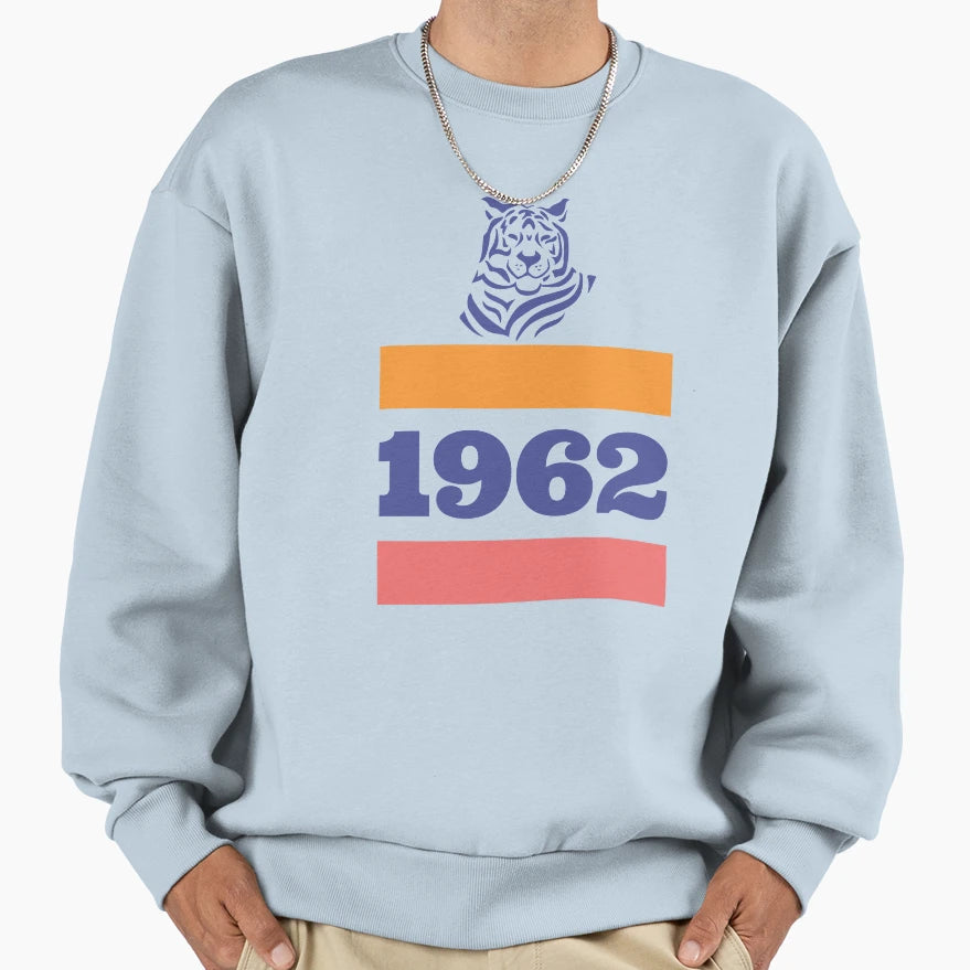 1962 Chinese Zodiac Year Tiger Sweatshirt - Minimalist Print Unisex - T-Shirt, Sweatshirt, Hoodie