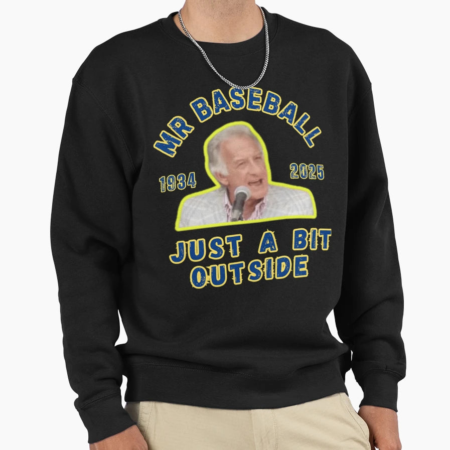 Just Bit Outside Sweatshirt - Streetwear Style Men Women - T-Shirt, Sweatshirt, Hoodie