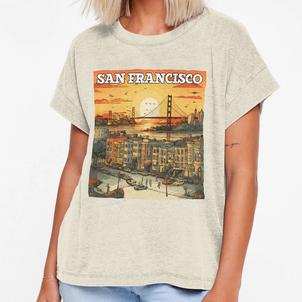 San Francisco Skyline Golden T-Shirt - Casual Everyday Wear for Adults - T-Shirt, Sweatshirt, Hoodie
